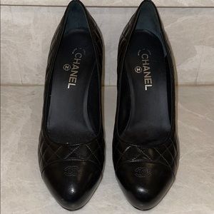 Chanel cap toe heels